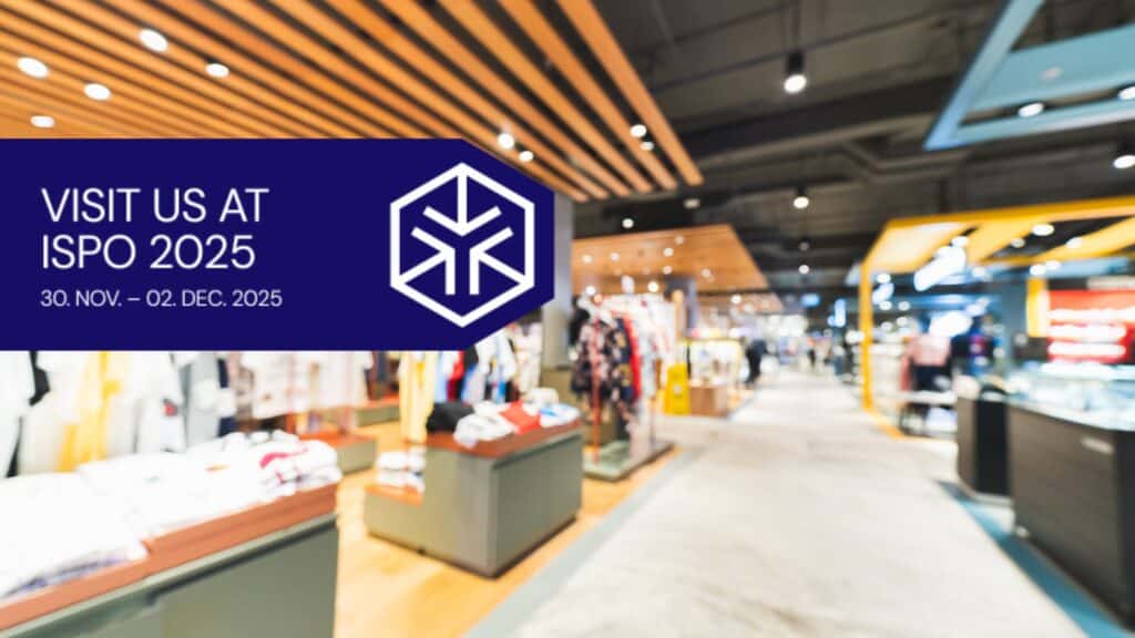 Salão de exposições com o logotipo da ISPO para a estreia da ASIAPRO em Munique